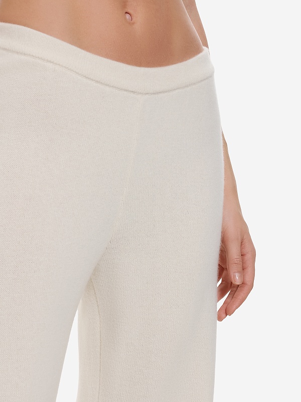 Брюки жен Burka kn25-tr001 Молочный - 4