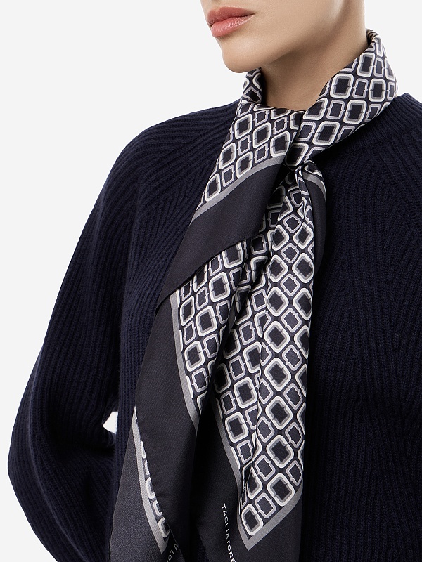 Платок жен TAGLIATORE FOULARD90 TD NTE26-01 2111 NERO - 5