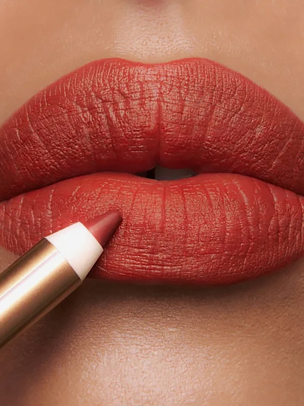 Карандаш для губ жен Charlotte Tilbury CT4687 LIP CHEAT - MARK OF A KISS - 1