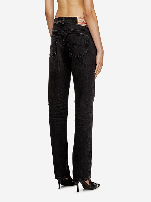 Джинсы жен Diesel A12337 09M75 02 - 2