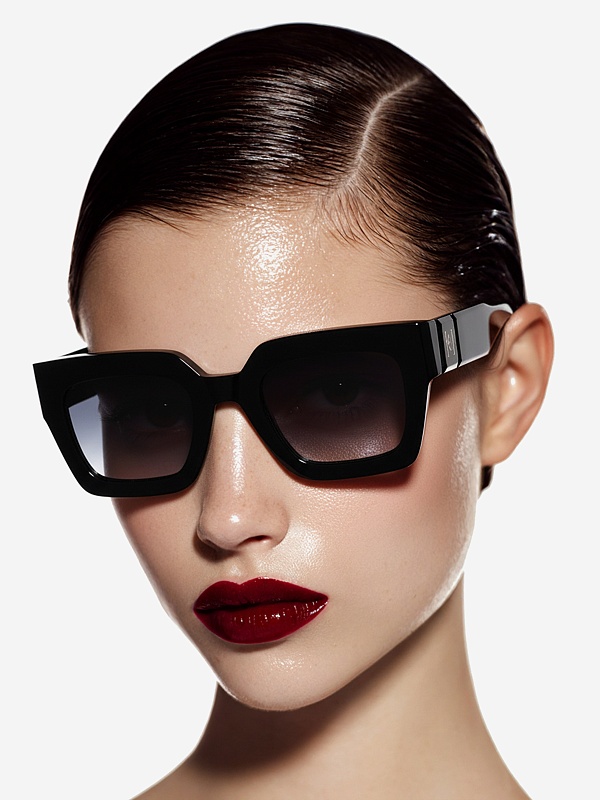 Солнцезащитные очки Carolina Herrera HER 0328/S 807 9O 49 24 140 - 1