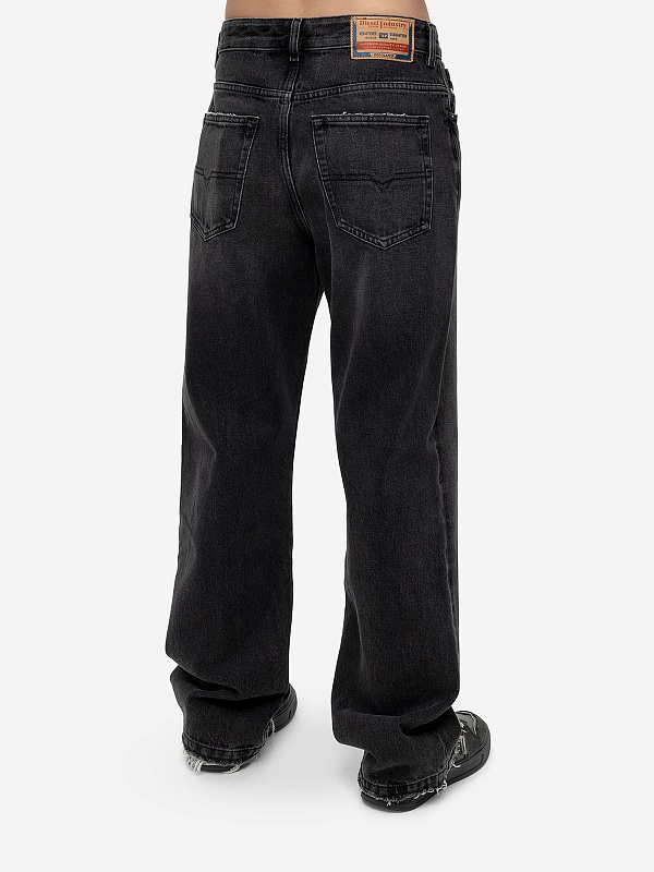 Джинсы жен Diesel A11462 007S2 02 - 4