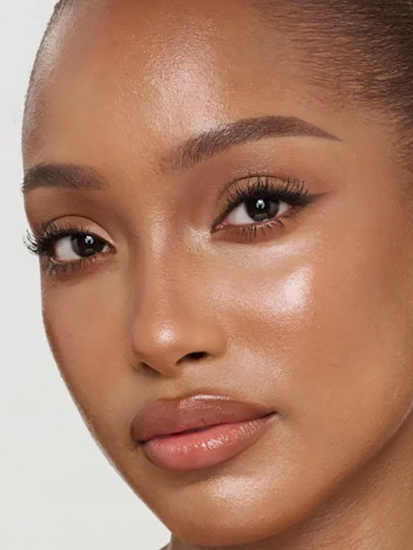 Тональное средство жен Charlotte Tilbury CT0961 UNREAL SKIN SHEER GLOW TINT - 10 TAN - 1