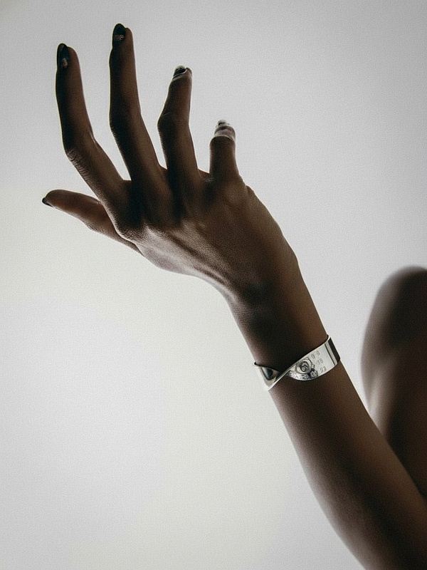 Браслет жен MM6 SM6UY0060 P6470 952 - 4